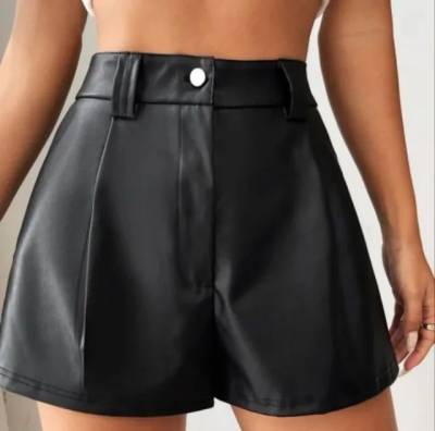 Short De Couro Tam P