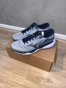 Tenis Mizuno Wave Falcon 4 Azul