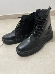 Bota Coturno Preto Ashley