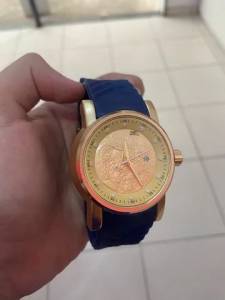 Relgio Invicta Yakuza Dourado Com Pulseira Azul Novo