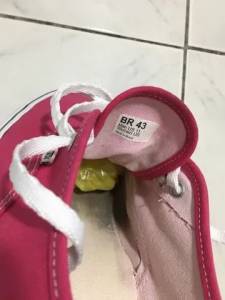 Vendo - Tnis Vans Authentic 43 Original - Cor Fucsia/branco