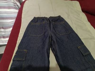 1 Cala Jeans, 2 Camisas E 1 Camiseta, Leia O Anncio