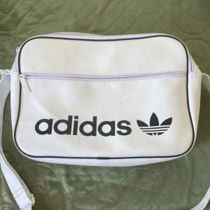 Bolsa Adidas