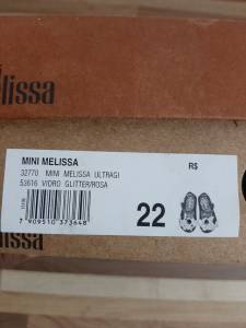 Mini Melissa Baby Shark Tam 22