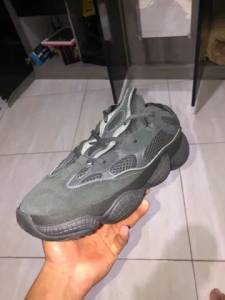 Adidas Yeezy 500