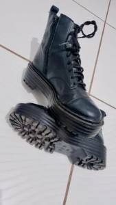 Bota Feminina N35 ( Usada )