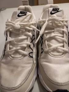 Tenis Nike