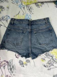 Short Zara