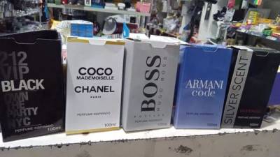 Perfumes 25.00 Cada