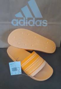 Chinelo Adidas Originals Adilette Tam 40 & 42 (original / Novo)