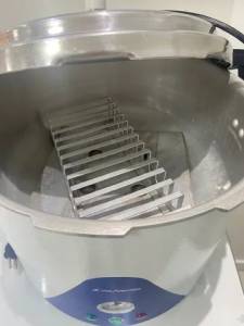 Autoclave