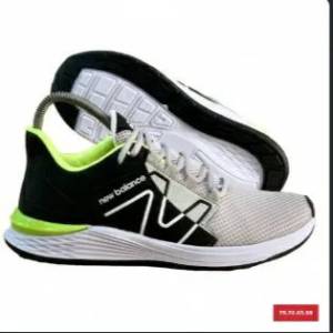 New Balance Roav