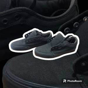 Vans Chukka Low Pro