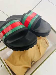 Gucci Importado 41/42