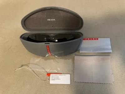 culos De Sol Prada Sport Sps56m (semi-novo)