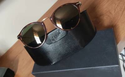 culos Persol