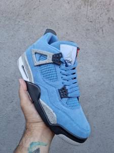 Air Jordan 4  University Blue