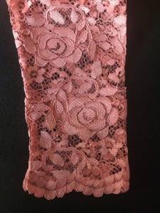 Vestido Rosa Com Prolas E Renda