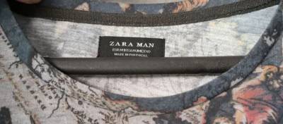 Camiseta Zara Mapa Mundi Nova Tam. M