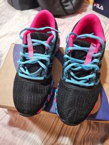 Tnis Asics Feminino