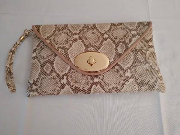 Bolsa Clutch Padro Python, Sem Uso