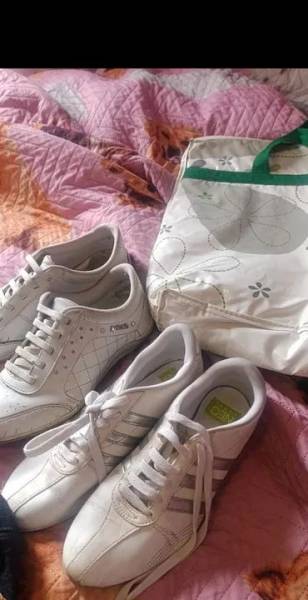 Lote Tnis 36 Adidas E Um 37 Kolosch +bolsa Trmica