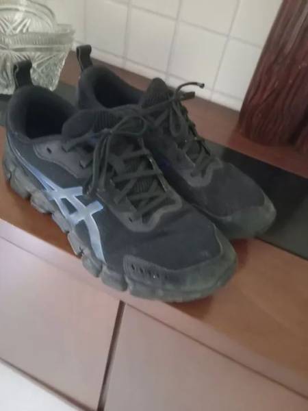 Tnis Asics Gel Muito Conservado