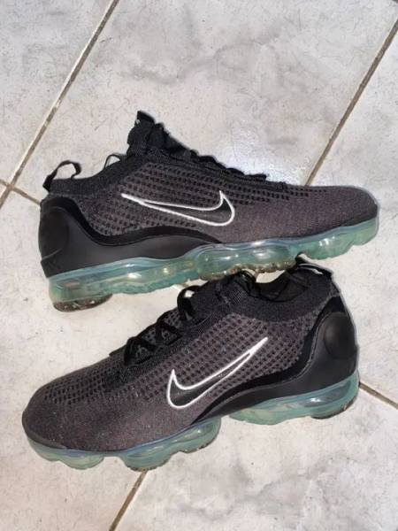 Nike Air Vapormax 2021. Tam 42 & 43 Disponveis.