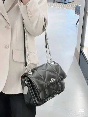 Bolsa  Coach Modelo Klare 25 Preto