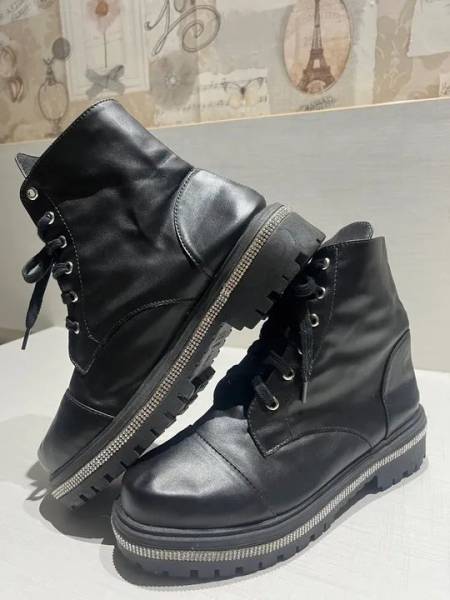 Bota Coturno Preto Couro Sinttico - Tamanho 38