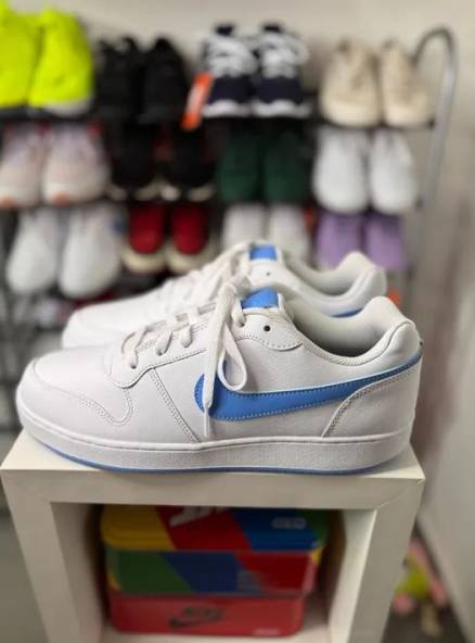 Nike Ebernon Low Unc