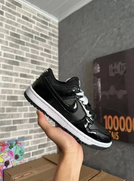 Tnis Nike Dunk Low Preto