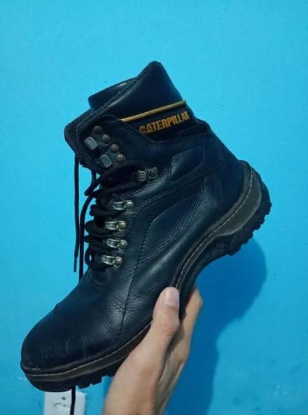 Bota Caterpillar Masculina - Tamanho 41