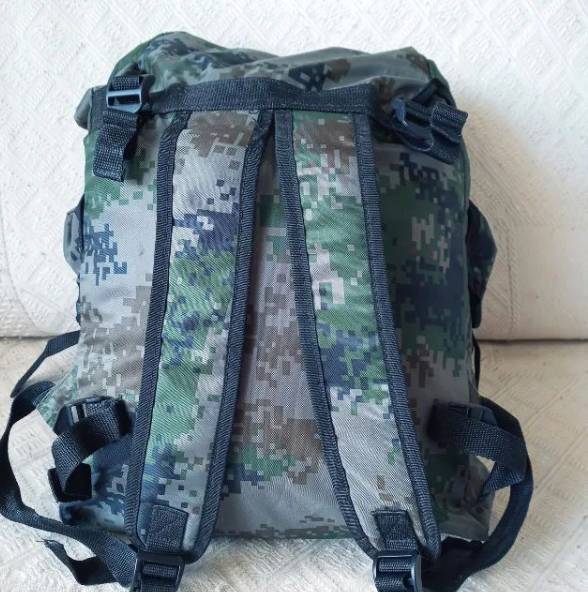 Mochila  Camuflada Cargueira Linda timo Estado