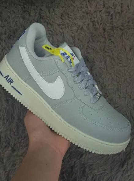 Tnis Nike Air Force