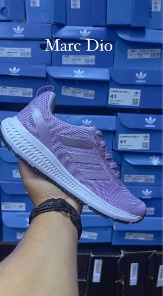 Tnis Adidas - Novo