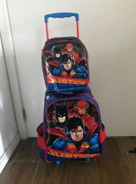 Mochila Escolar Com Rodinhas E Lancheira