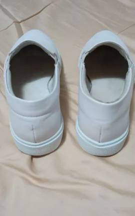 Slip On Branco Tam 37