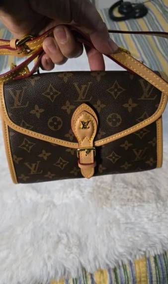 Bolsa De Ombro Ou De Mo Louis Vuitton Linha Premium.