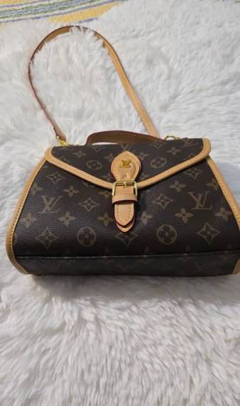 Bolsa De Ombro Ou De Mo Louis Vuitton Linha Premium.