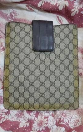 Case Gucci Ipad