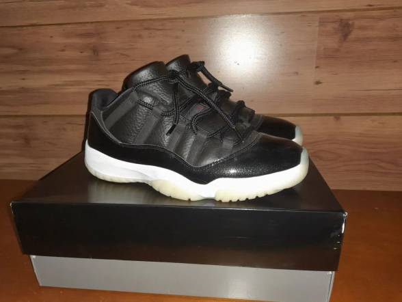 Air Jordan 11 Retro Low