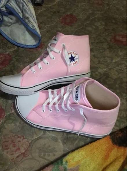 Vendo All Star Rosa, E Saltinho Branco Da Gabriela!